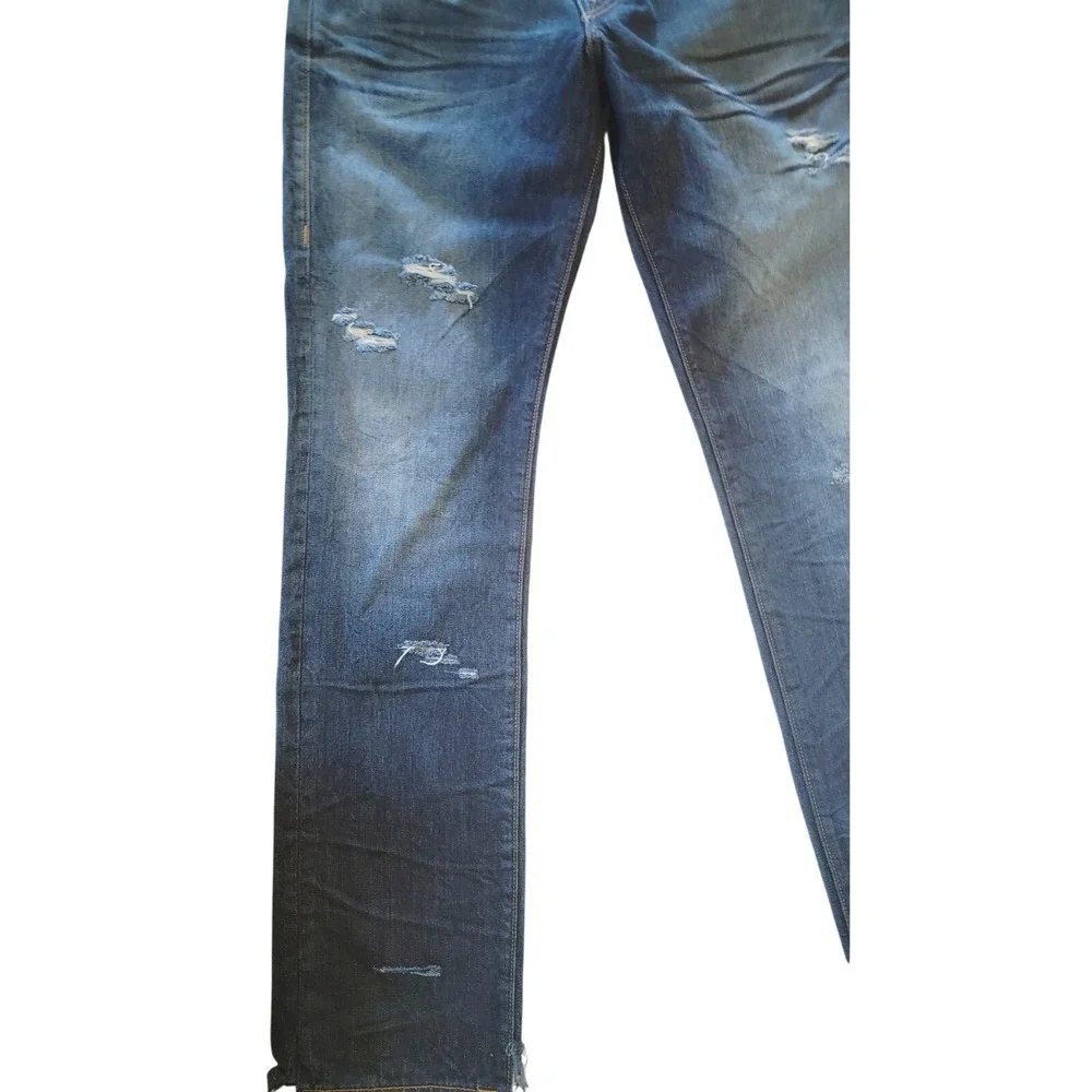 True Religion Geno Men's 32 Relaxed Slim Distressed Denim‎ Jeans USA Made